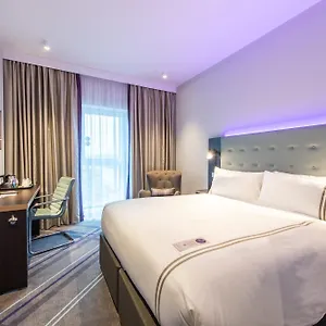 premier-inn-hamburg-st-pauli.hamburg-hotels-de.com/